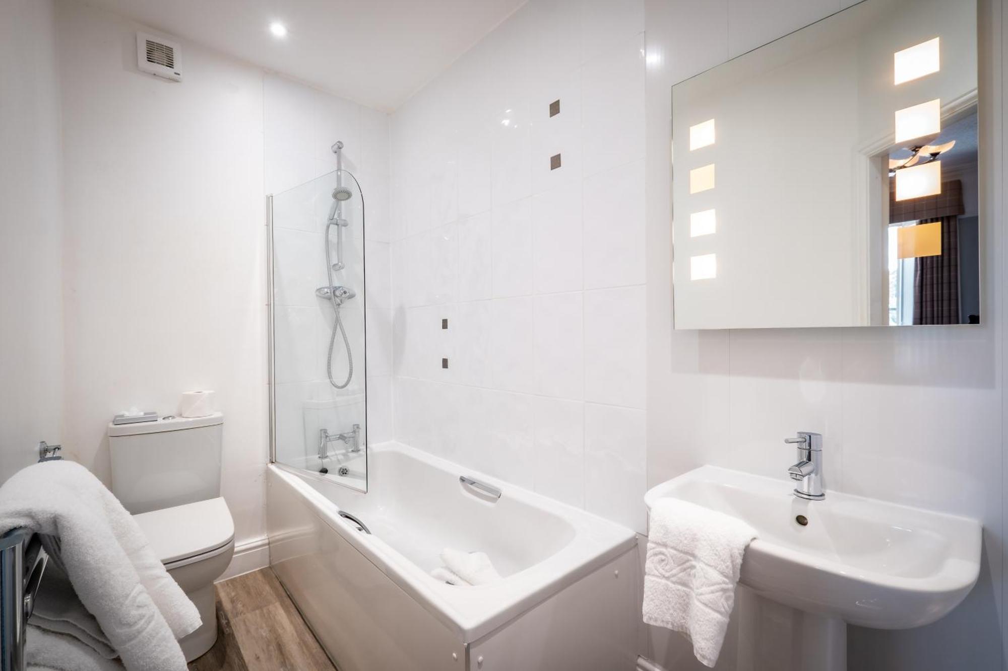 Ambleside Townhouse Hotel ภายนอก รูปภาพ
