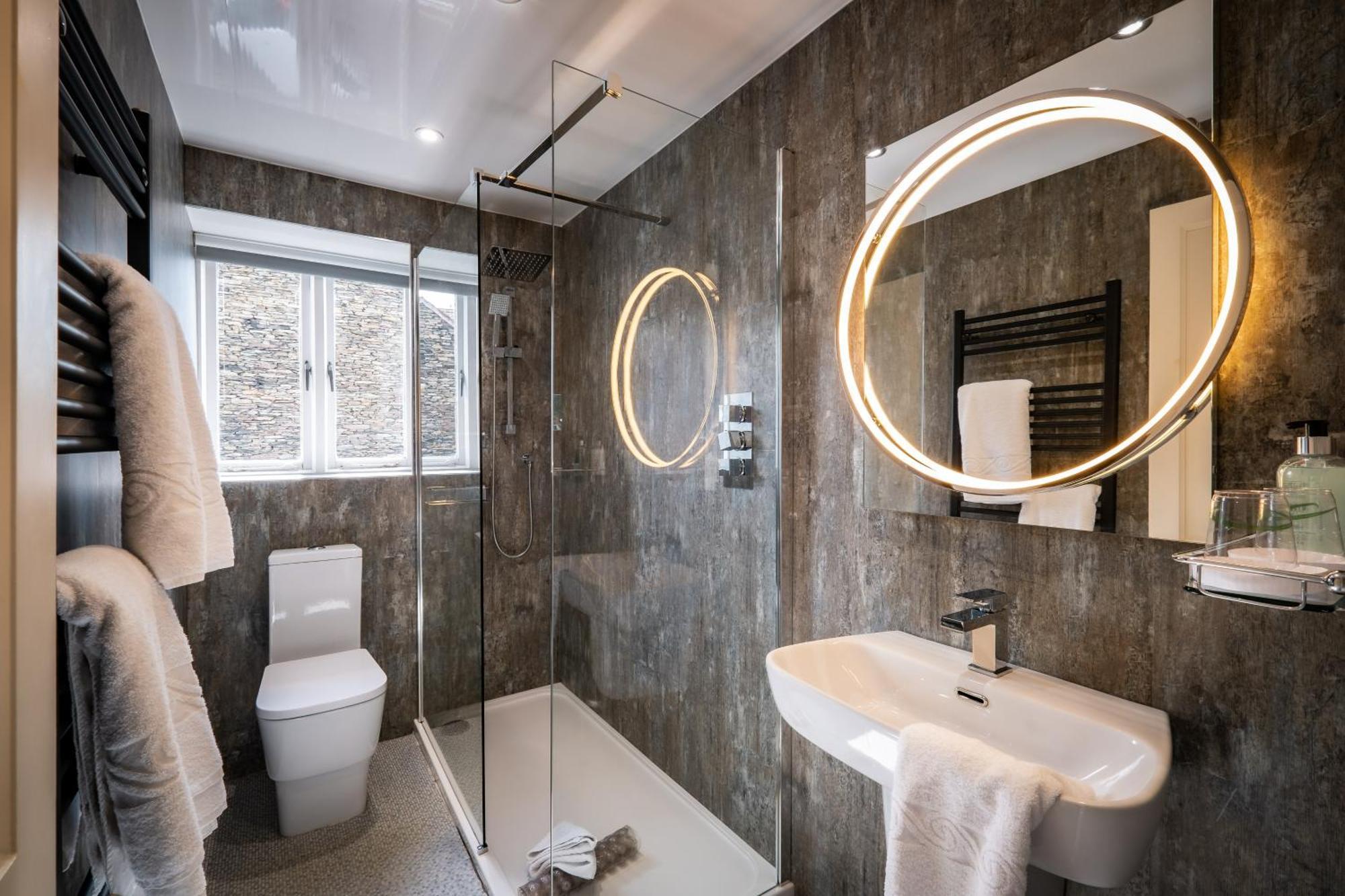 Ambleside Townhouse Hotel ภายนอก รูปภาพ