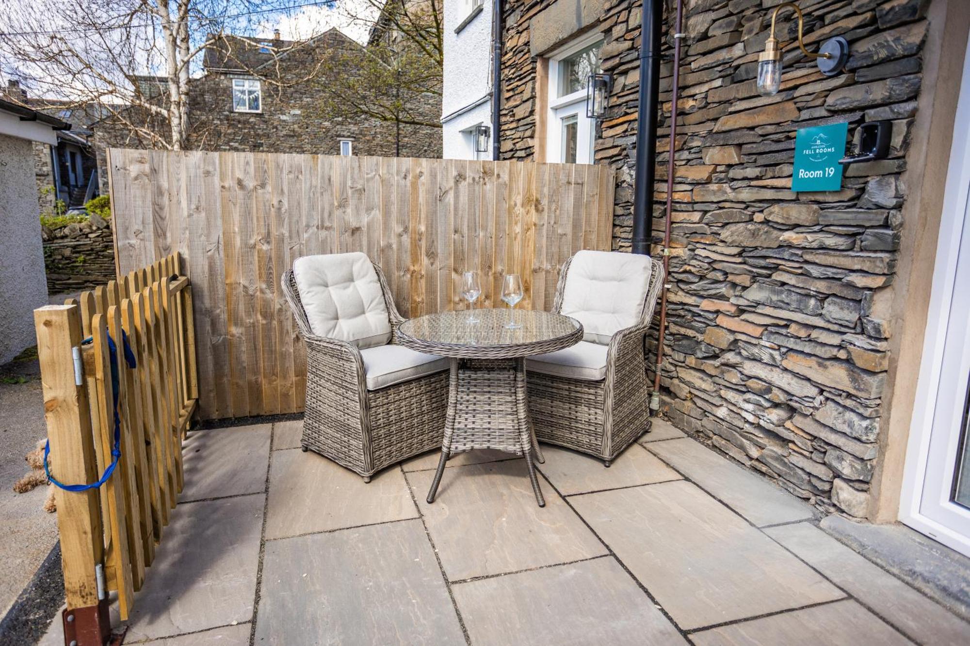 Ambleside Townhouse Hotel ภายนอก รูปภาพ