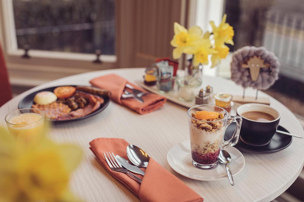 Ambleside Townhouse Hotel ภายนอก รูปภาพ